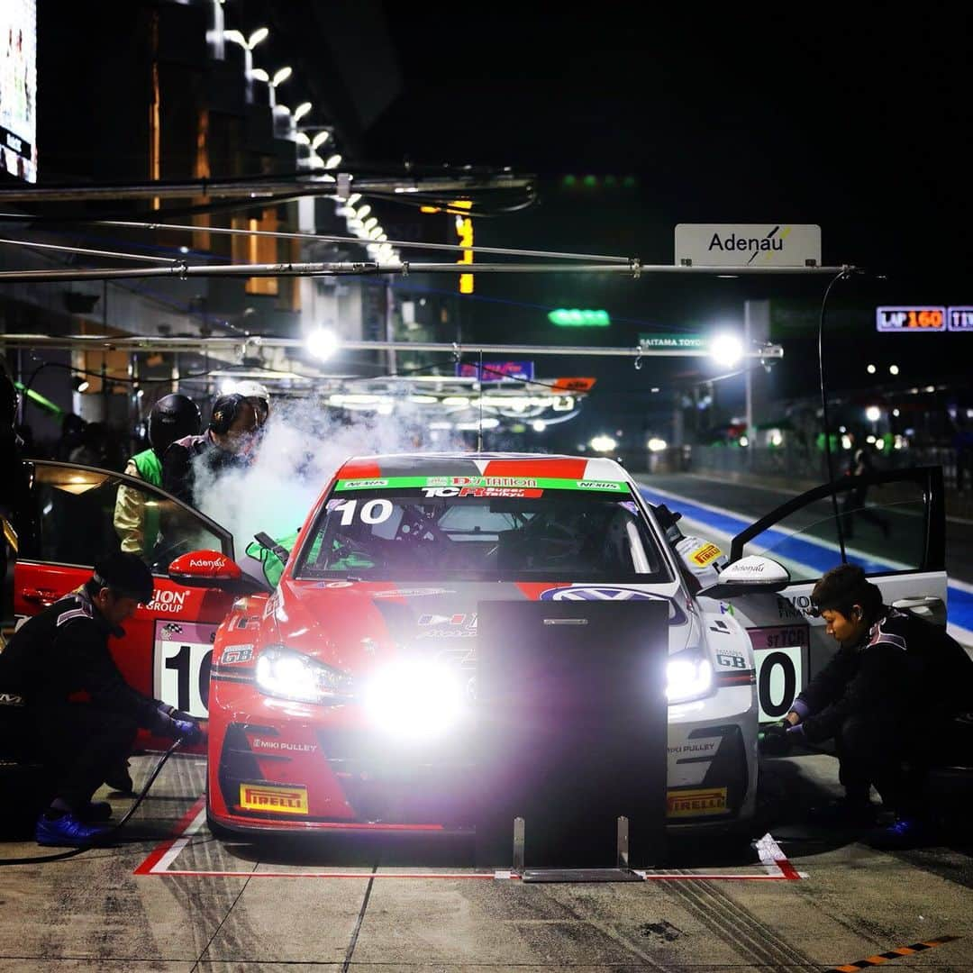 脇阪寿一さんのインスタグラム写真 - (脇阪寿一Instagram)「「三橋仁明写真館」  #supertaikyu #fuji24h  前半の写真が届きました。  只今レース開始10時間です。  #三橋仁明 #カメラマン #adenau」6月2日 0時50分 - juichiwakisaka