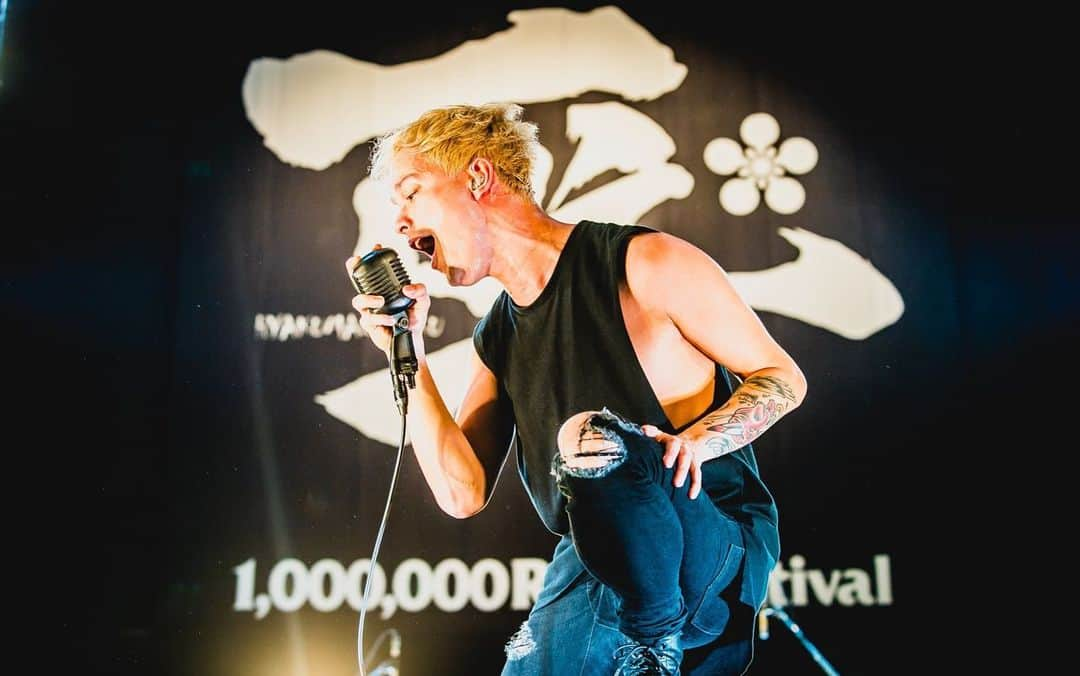 Masato さんのインスタグラム写真 - (Masato Instagram)「#ミリオンロック 🔥 Photos by @yamada_mphoto」6月2日 1時05分 - masato_coldrain