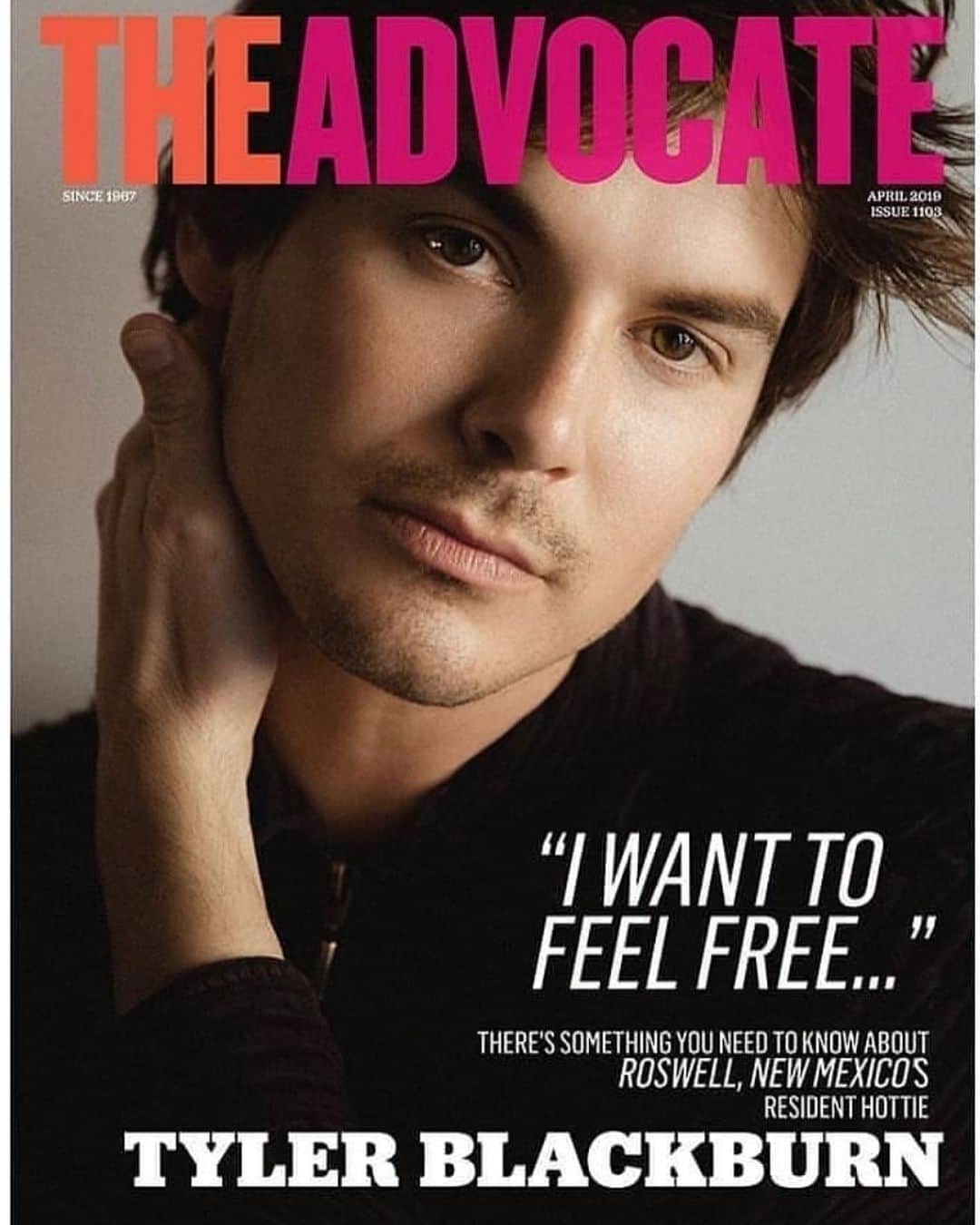 タイラー・ブラックバーンのインスタグラム：「It’s been over a month since this article came out. It was a long road to get to the point where I felt confident enough to talk about my personal journey regarding my identity. It’s a long road to feel completely comfortable in my own skin. But since it’s #pridemonth I want to celebrate my journey. I want everyone to celebrate theirs as well. Everyone is worthy of love and acceptance, but it starts with the way you view yourself. Thank you to everyone in my life who helped me feel good about myself, everyone who has been patient with me as I navigate. It makes me feel full of love. ❤️」