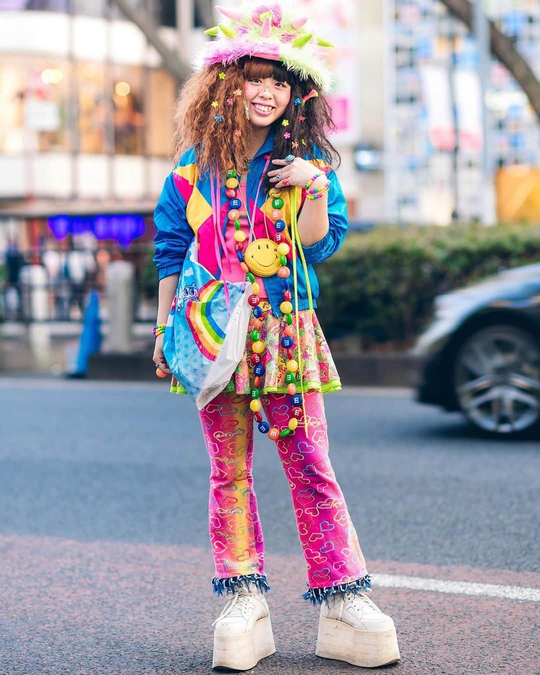 Harajuku Japanさんのインスタグラム写真 - (Harajuku JapanInstagram)「Ugko (@llugkoll) and Hassy (@oops.8241) wearing colorful fun Japanese hadeko street styles in Harajuku with lots of accessories, an M&Ms Necklace, Lego Backpack, Panama Boy resale, Angel Blue, Buffalo, and Tokyo Bopper.」6月2日 1時57分 - tokyofashion