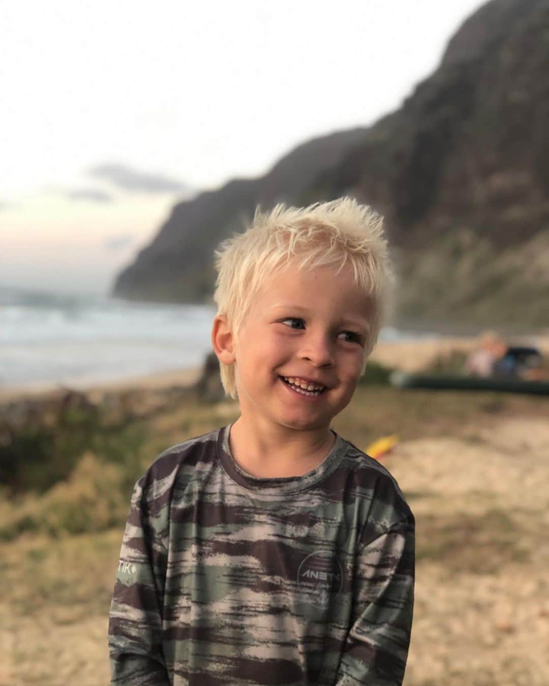 Bethany Hamiltonさんのインスタグラム写真 - (Bethany HamiltonInstagram)「Celebrating our sweet Tobias today as he turns 4 years old!!! He is an absolute joy, and he has definitely brought light and pure love into our lives like I never could have imagined!!! Thanks be to God!!! Today is also when motherhood got sooo real in the most incredible way, birthing this amazing kid!!! Cheers to life with this beautiful boy!!! 🥳🤗👼🏽」6月2日 3時07分 - bethanyhamilton