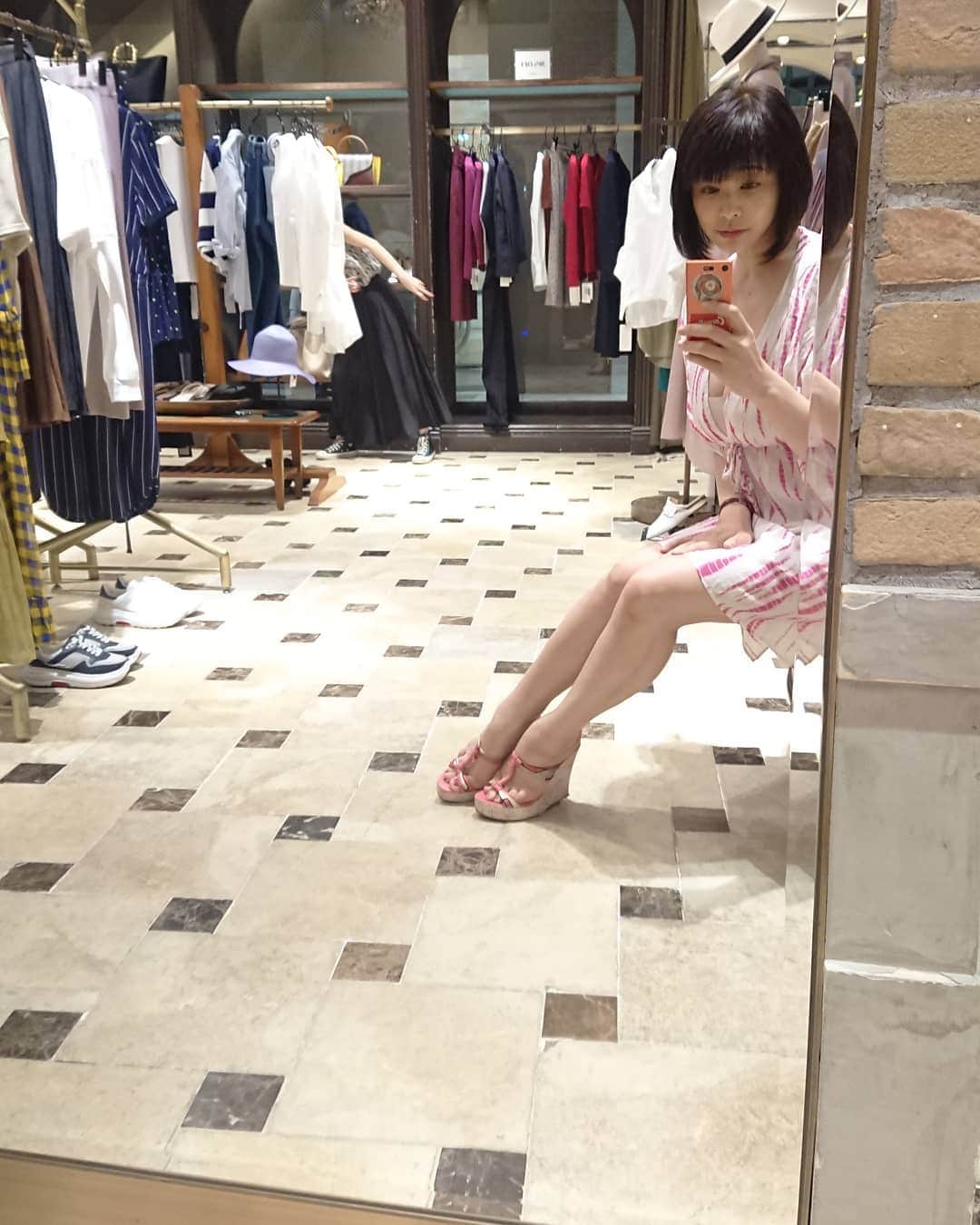 松坂南さんのインスタグラム写真 - (松坂南Instagram)「こちらもお買い物中より🎵」6月2日 4時26分 - minami_matsuzaka