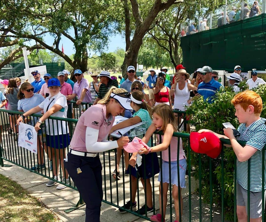 ブルック・ヘンダーソンさんのインスタグラム写真 - (ブルック・ヘンダーソンInstagram)「Happy moving day! Looking forward to the final round at the #USWomensOpen tomorrow.」6月2日 5時55分 - brookehendersongolf