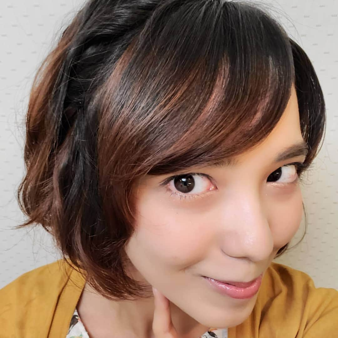 安田サラさんのインスタグラム写真 - (安田サラInstagram)「#シューイチ はじまりました！ 今日は #編み込み ヘアー☁」6月2日 7時35分 - yasuda_sara