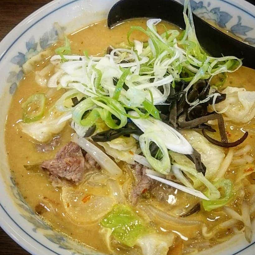 新山大のグルメインスタ