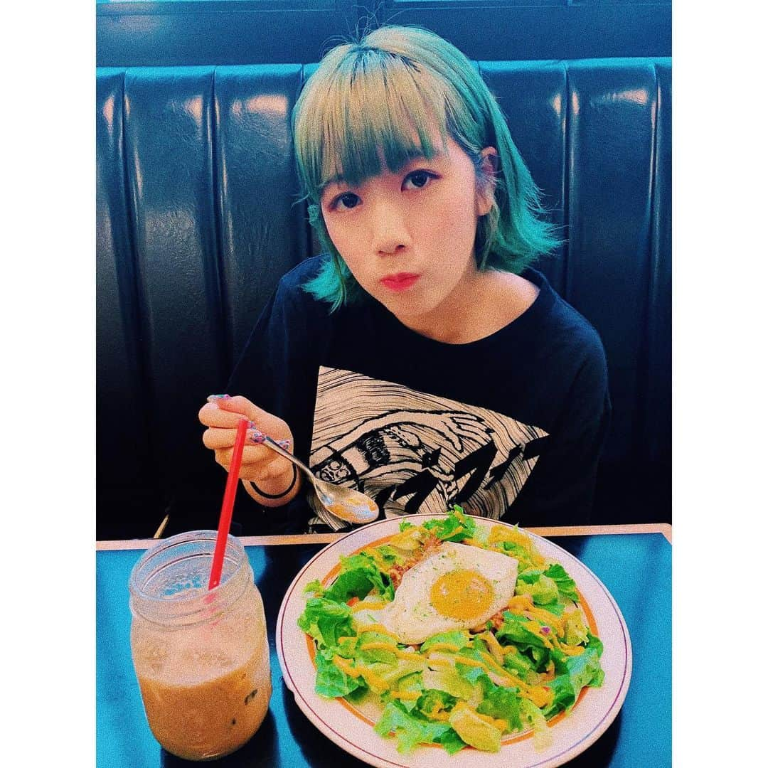 KARIN さんのインスタグラム写真 - (KARIN Instagram)「いただきやす🍳」6月2日 18時20分 - karin.tempurakidz