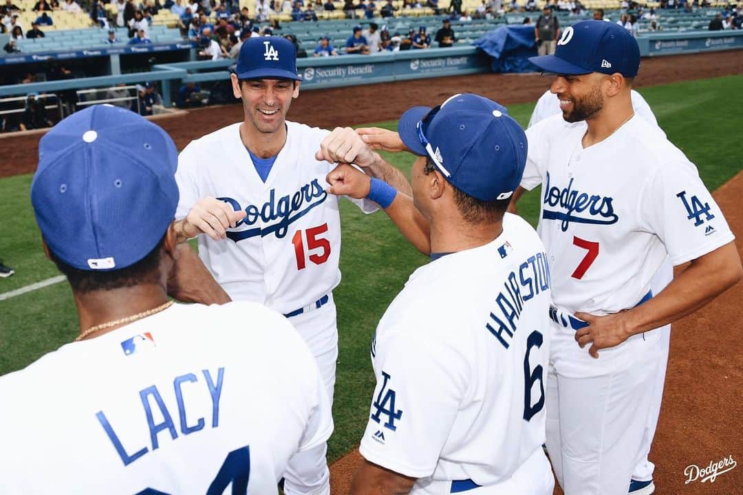 Los Angeles Dodgersさんのインスタグラム写真 - (Los Angeles DodgersInstagram)「Another #DodgersAlumni Game in the books!」6月2日 10時23分 - dodgers