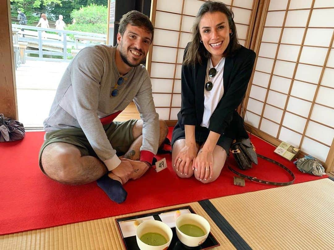 シモーネ・ヴェルディのインスタグラム：「浜離宮でお抹茶をいただきました ❤️」