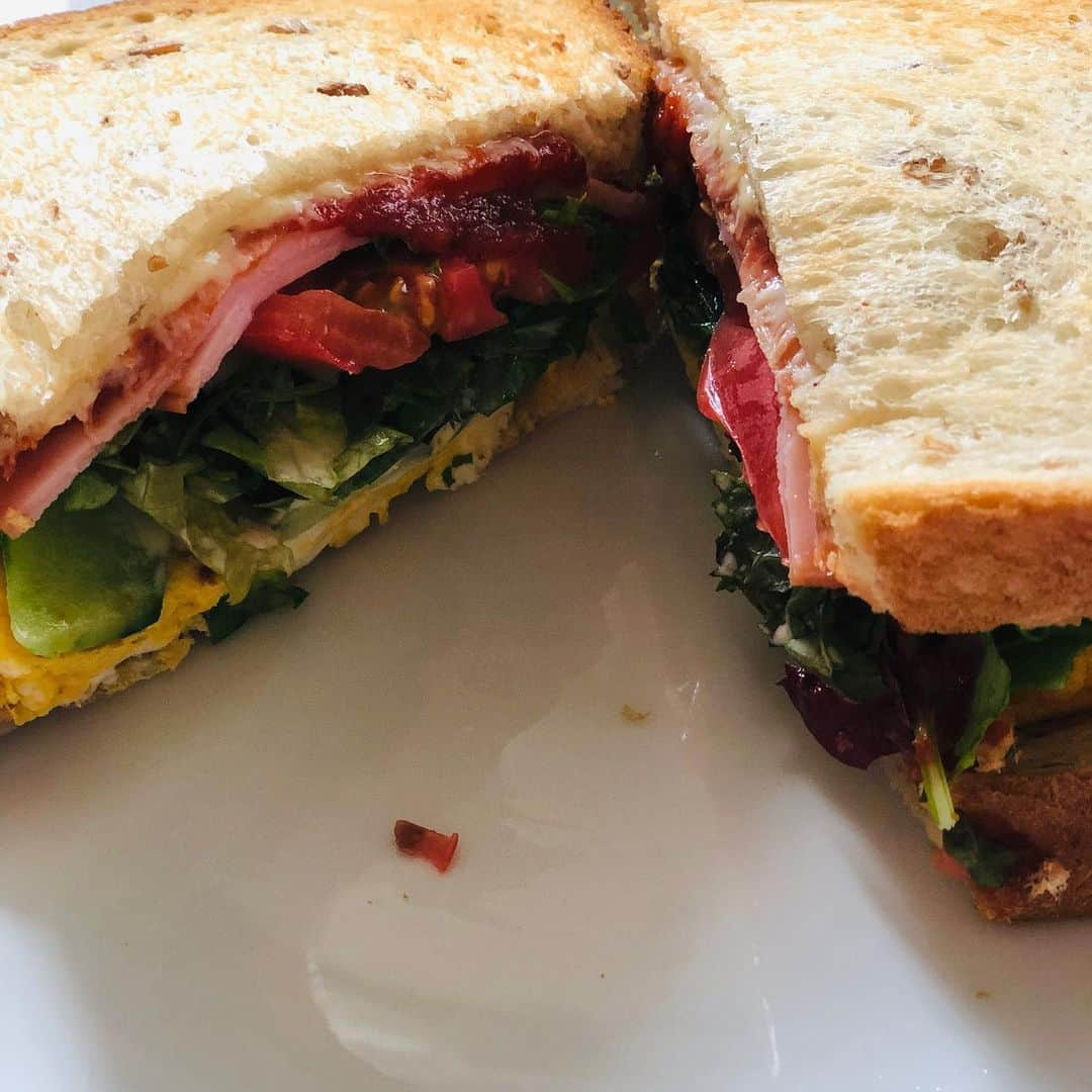 中村譲さんのインスタグラム写真 - (中村譲Instagram)「久しぶりの手作りサンド#homemade #sandwich #original #favorite #大好きな #サンドイッチ #自家製 #お米が最近入ってこないので😓」6月2日 11時29分 - joechan1515