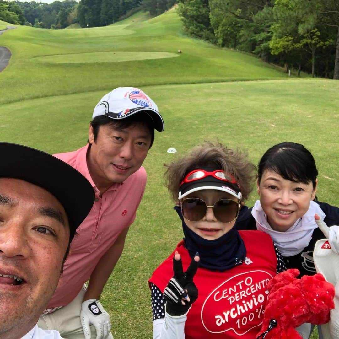 末成由美さんのインスタグラム写真 - (末成由美Instagram)「今日はこのメンバーでのゴルフ めっちゃカントリー 笑いっぱなし😃😃😃」6月2日 12時31分 - yumisuenari