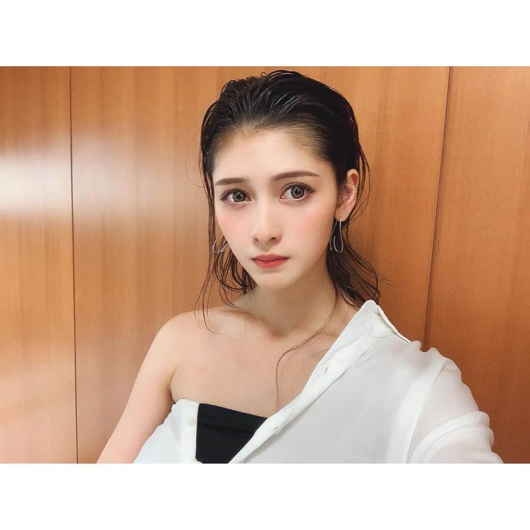 アンジェラ芽衣さんのインスタグラム写真 - (アンジェラ芽衣Instagram)「改めまして。。TBS「サンデージャポン」﻿ ありがとうございました☺️☺️💚﻿ またいつか出れたらいいなぁ。。💭﻿ 絶対出れるように頑張ります💪💪﻿ ﻿ #アンジェラ芽衣 #自撮り #selfie #selfie #写真 #photo #サンデージャポン #サンジャポ #TBS」6月2日 12時44分 - ange_la00