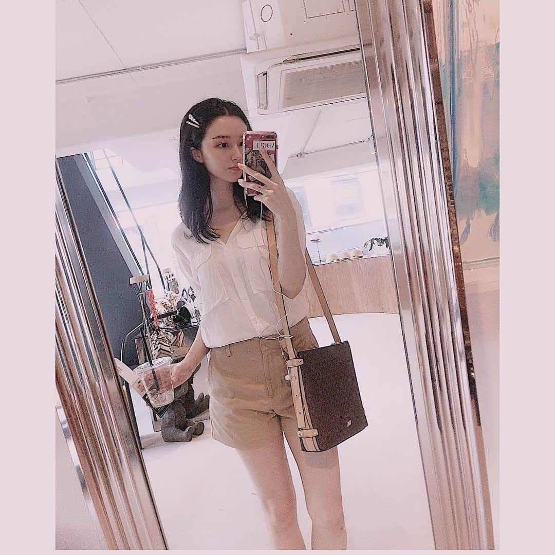 ティア さんのインスタグラム写真 - (ティア Instagram)「Looking plain today🧐😎」6月2日 14時14分 - tia_0315