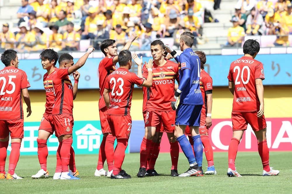 長谷川アーリアジャスールのグルメインスタ