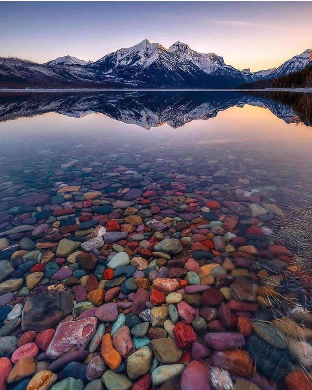 Wonderful Placesさんのインスタグラム写真 - (Wonderful PlacesInstagram)「Glacier National Park - Montana ✨❤️❤️❤️✨ . Picture by ✨✨@k_rowejo✨✨ #wonderful_places for a feature ❤️」6月2日 16時45分 - wonderful_places