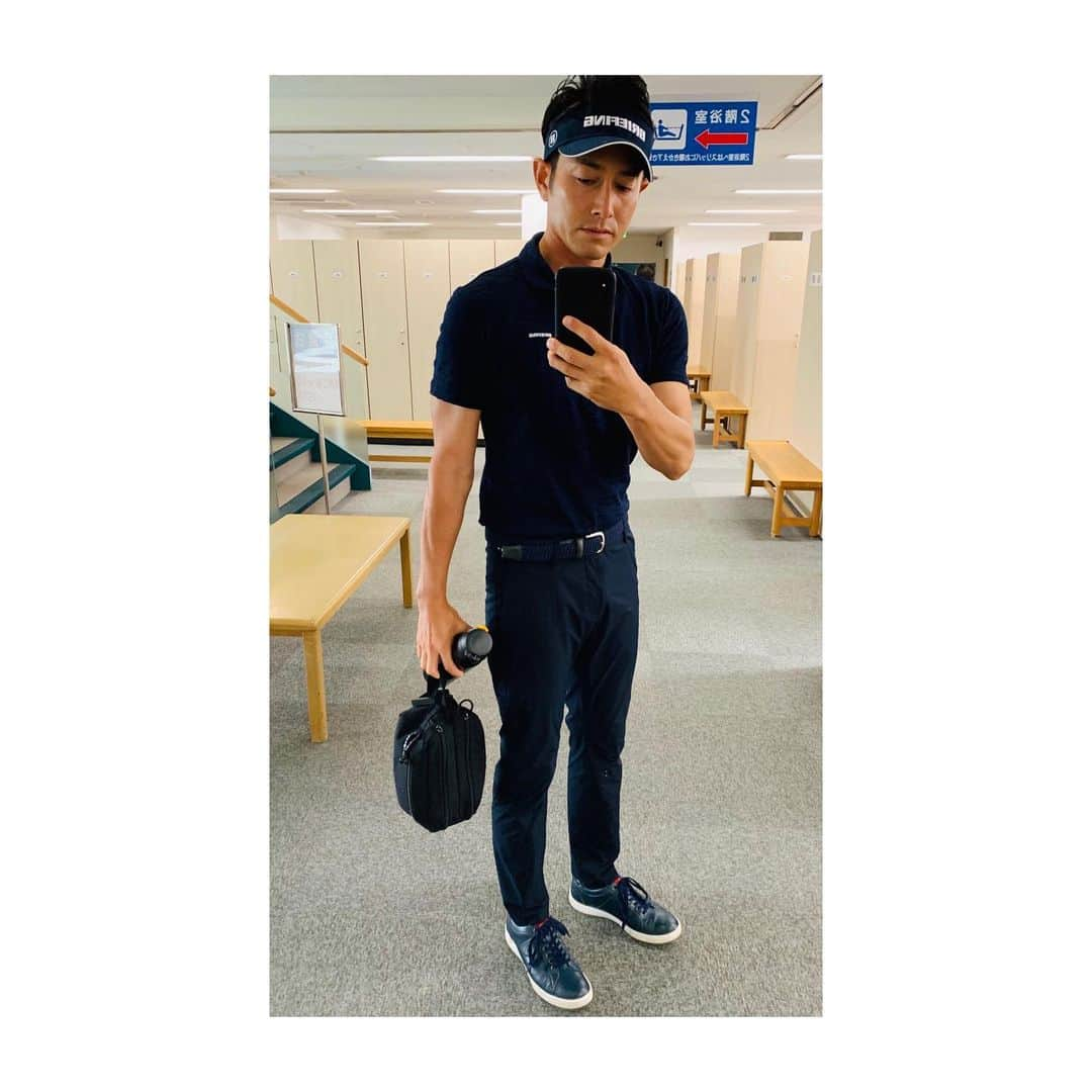 肥野竜也さんのインスタグラム写真 - (肥野竜也Instagram)「【TODAY'S GOLF COORDINATE】 ⁑ ■ WEAR 「BRIEFING」 ⁑ 若洲ゴルフリンクス BackTEE 39.36  total 75 ⁑ #肥野GOLF #GOLF #ゴルフ #instagolf #ゴルフコーディネート #GOLFCOORDINAT #golfwear  #ゴルフウェア #TODAYSGOLFCOORDINAT #BRIEFING #ブリーフィング」6月2日 16時47分 - tatsuya_hino