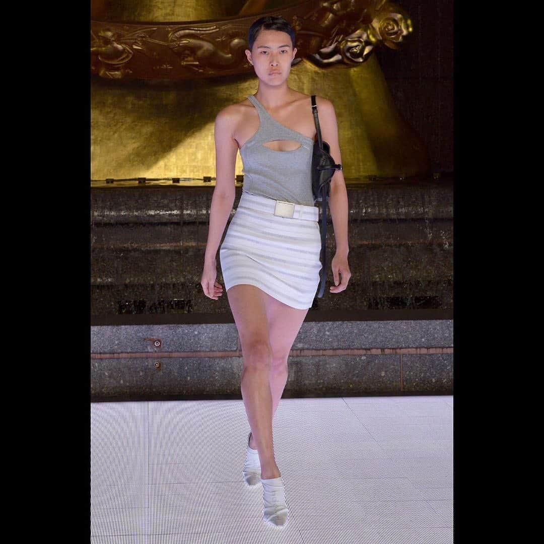 チョン・ソヒョンさんのインスタグラム写真 - (チョン・ソヒョンInstagram)「My 6th runway with alexander wang.」6月3日 3時59分 - cochon_j