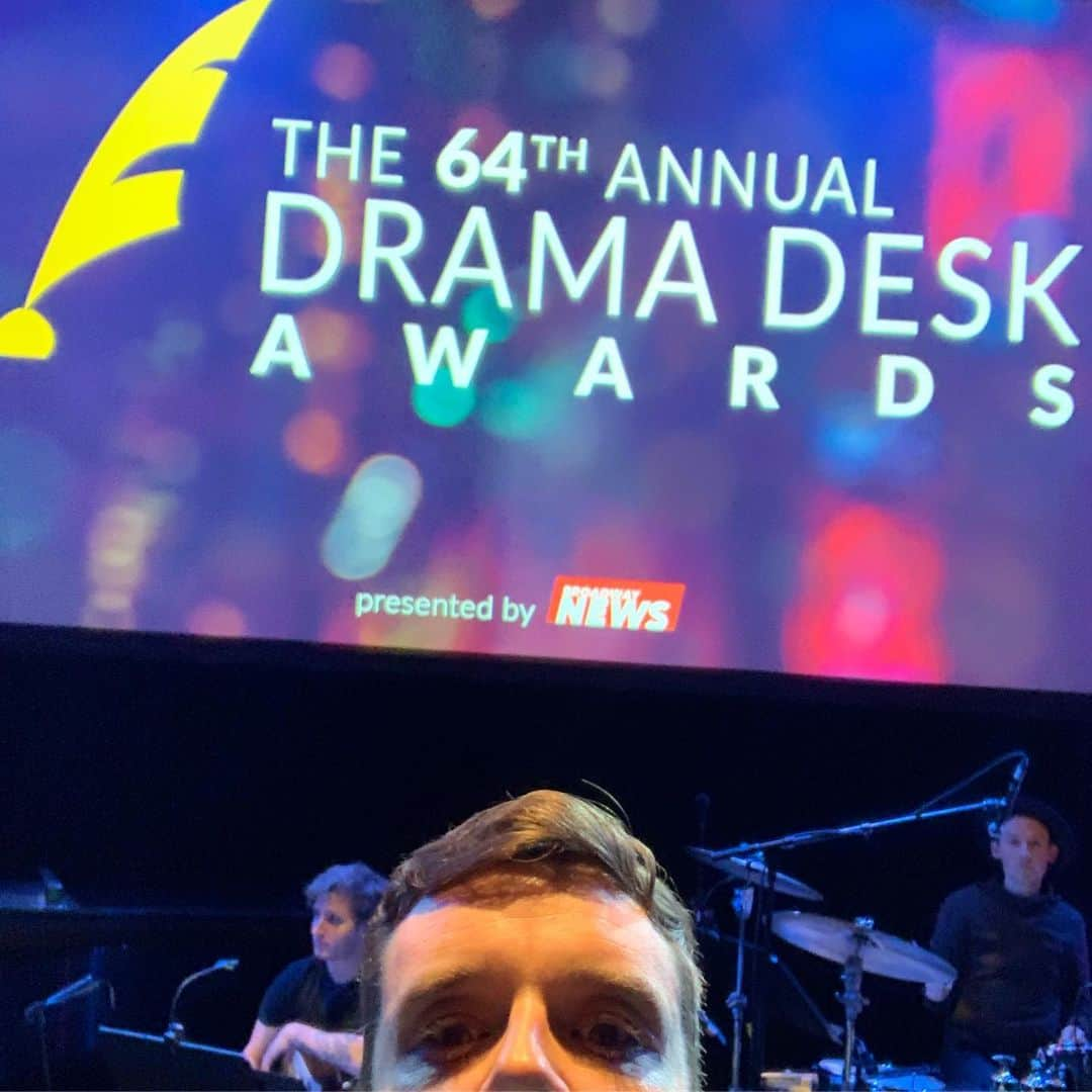 マイケル・ユーリーさんのインスタグラム写真 - (マイケル・ユーリーInstagram)「Hi from rehearsal @dramadeskawards」6月3日 4時01分 - michaelurielikesit