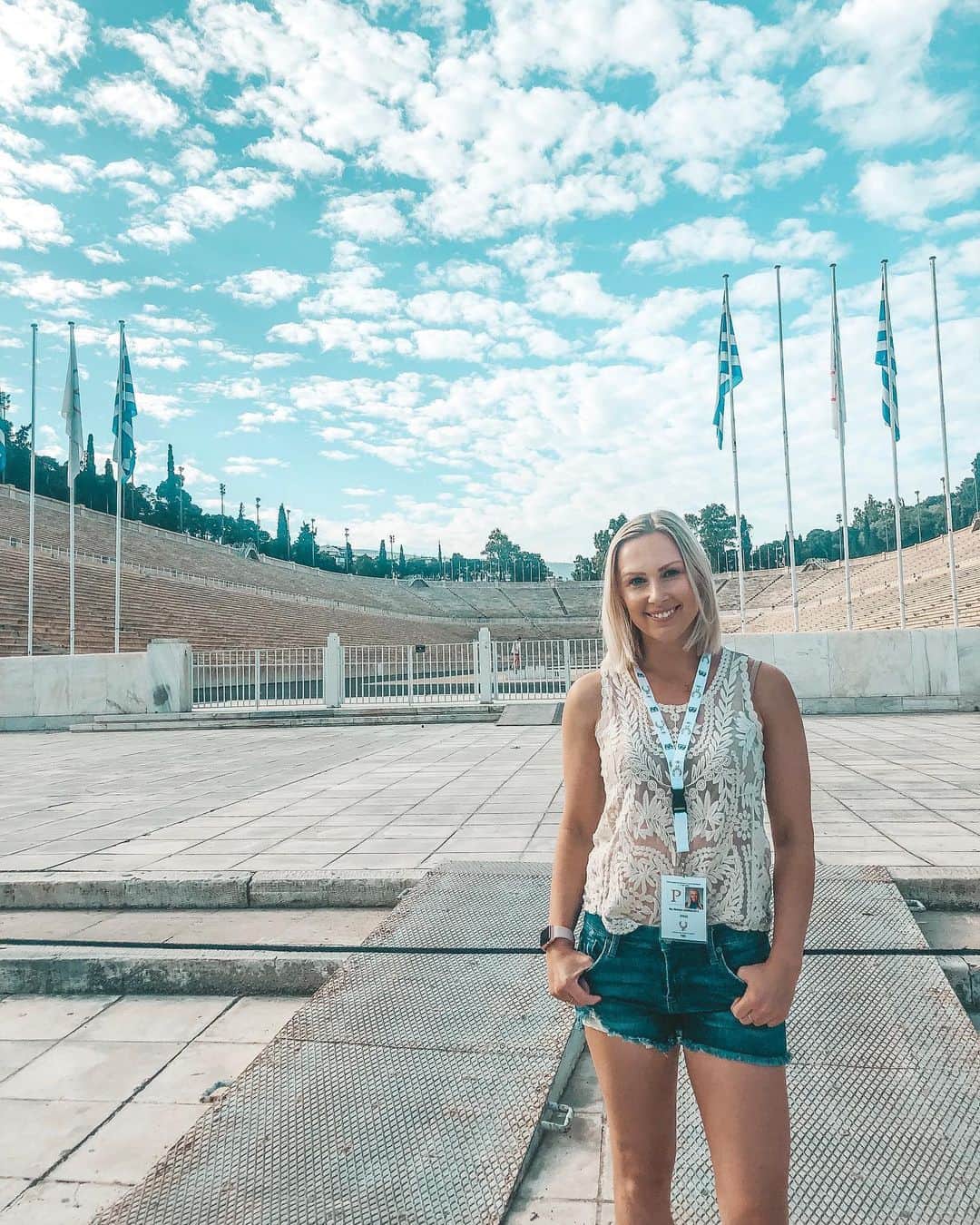 マリヤ・コロレバのインスタグラム：「The last time I was at the Olympic Stadium in Athens was in 2005 during my first international competition (Comen Cup) at age 15. 14 years later and I am back here as a two-time Olympian 🇺🇸 It’s so surreal...」