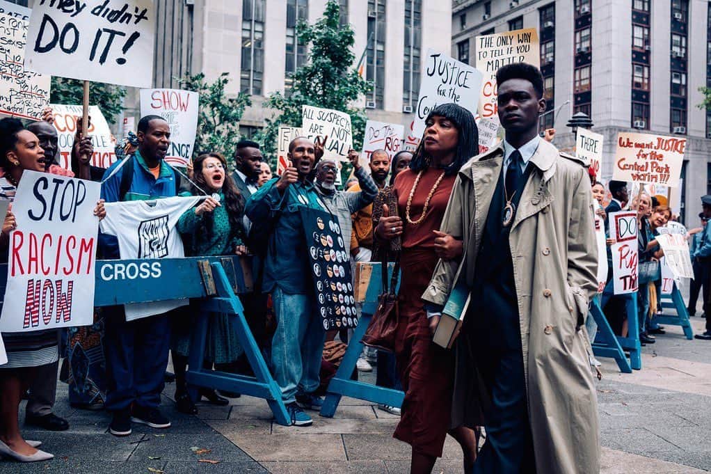 The New Yorkerさんのインスタグラム写真 - (The New YorkerInstagram)「“When They See Us," a four-episode dramatized Netflix series about the Central Park Five, was directed and co-written by Ava DuVernay. In revisiting the infamous breakdown of justice, the miniseries presents an odd compound of memorable political art and misfired entertainment. Tap the link in our bio to read more. Photograph by Atsushi Nishijima / Netflix.」6月3日 3時51分 - newyorkermag