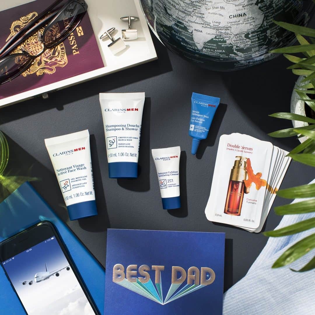 ClarinsUKさんのインスタグラム写真 - (ClarinsUKInstagram)「Treat him this Father's Day - receive a gift worth over £22 when you purchase one ClarinsMen skin care products. Offer available in store only.  #FathersDay #Clarins」6月2日 19時55分 - clarinsuk
