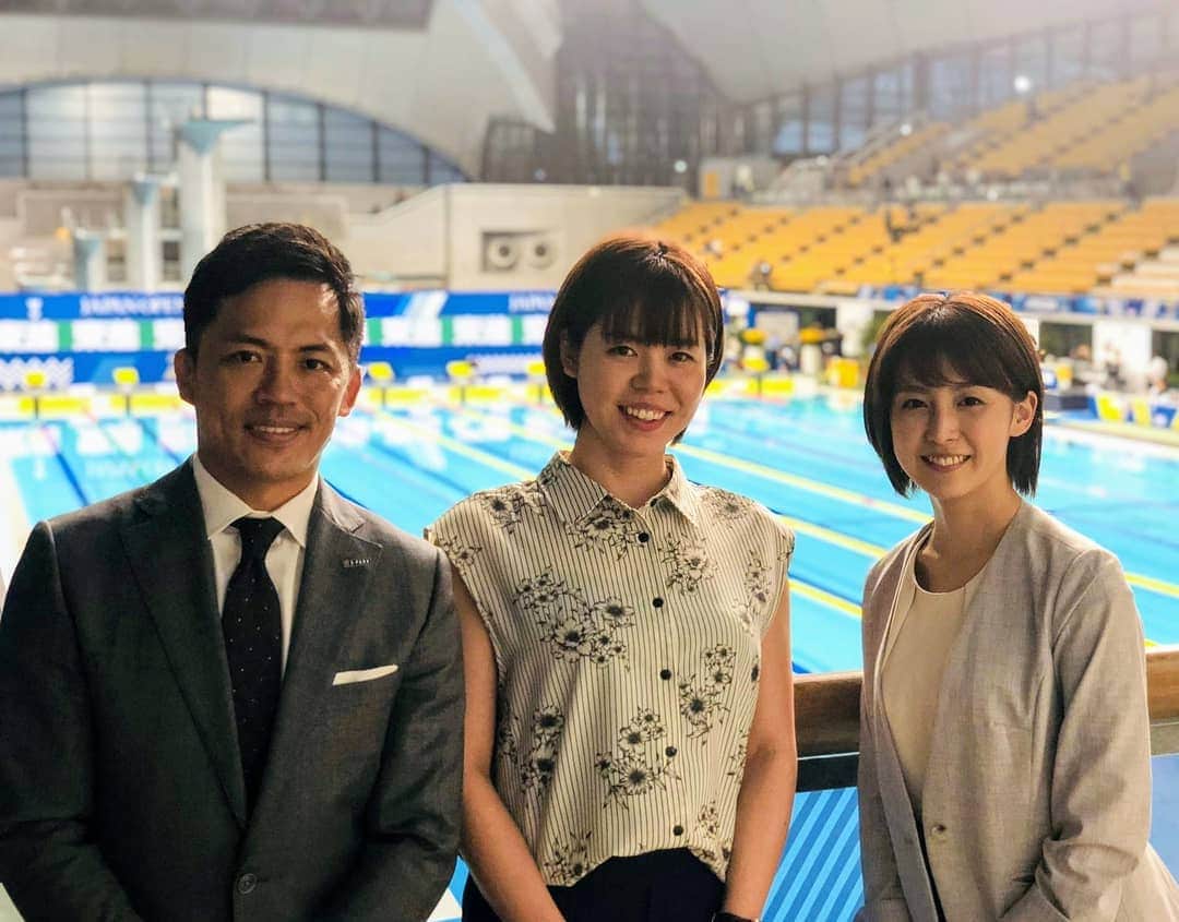 星奈津美のインスタグラム：「本日23:15〜フジテレビ系「S-PARK」にて競泳ジャパンオープン最終日の模様が流れます🏊 会場で野村さん、宮司アナと一緒に観戦し、解説させて頂きました✨是非ご覧ください😊」