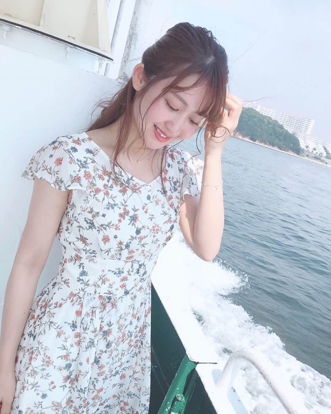 沢井里奈さんのインスタグラム写真 - (沢井里奈Instagram)「♡ . また船乗りたいな〜🛥💕💕 今年の夏も海とか沢山行きたい☺️💓💓 . . #さわーコーデ 👗💝 onepiece♡ #rirandture hairaccessory♡ #lerevevaniller . #himakajima #ootd #coordinate #fashion #instafashion #himakajima #instagood #instagramjapan #japanesegirl #girls #日間賀島 #船 #海 #サイクルパラダイス #沢井里奈」6月2日 20時36分 - sawairina