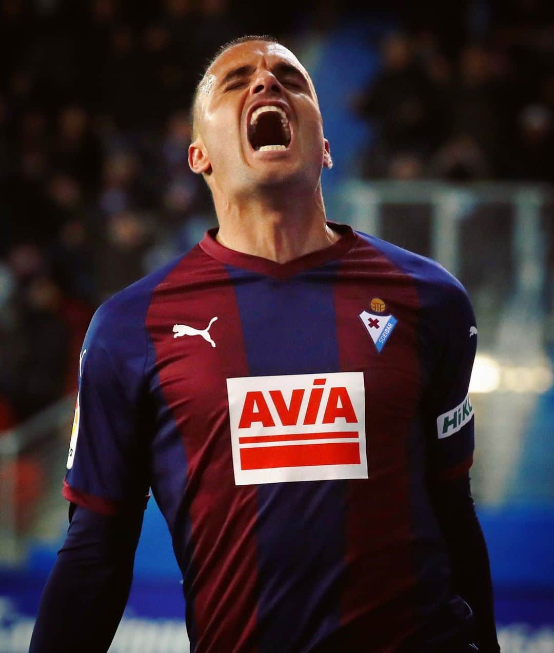 LFPさんのインスタグラム写真 - (LFPInstagram)「That UNIQUE feeling! 🙌🏻 • #PedroLeon #Eibar #LaLiga #LaLigaSantander」6月2日 20時37分 - laliga