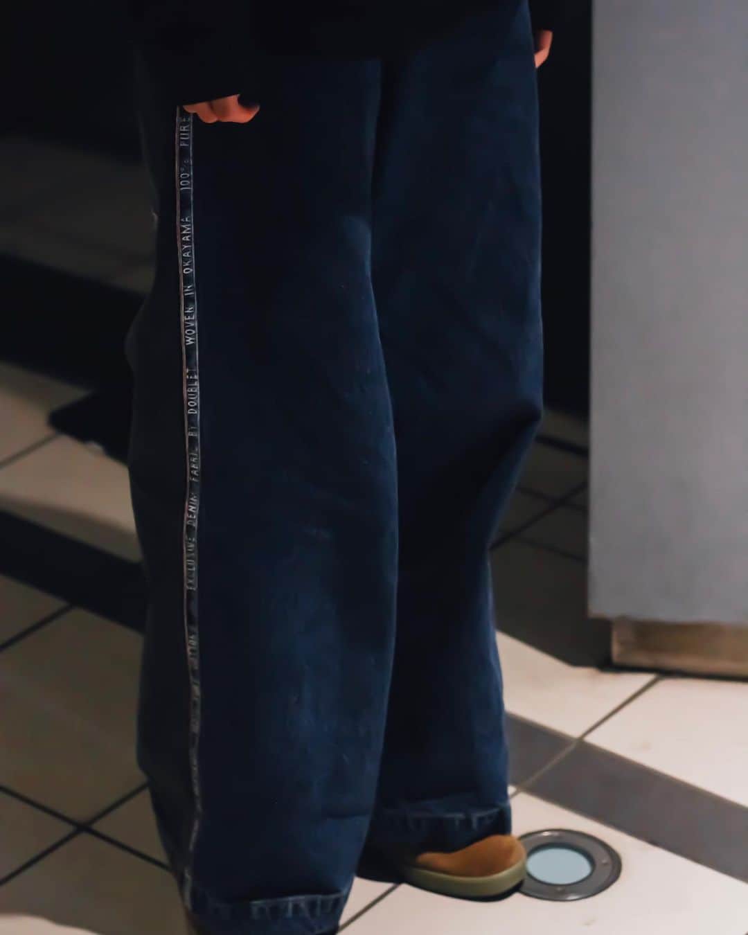 Fashionsnap.comさんのインスタグラム写真 - (Fashionsnap.comInstagram)「【#スナップ_fs】 Name NAO  Vest #葵産業 Pants #doublet Bag #葵産業 Shoes #nike  #fashionsnap #fashionsnap_women」6月2日 20時37分 - fashionsnapcom