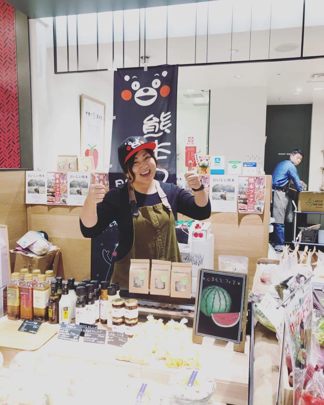 廣瀬規子さんのインスタグラム写真 - (廣瀬規子Instagram)「今日は @usagifarm_ai うさぎ農園のあいちゃんに会いに、 そして彼女たちが一生懸命作っている、美味しいお野菜やドレッシングを買いに横浜まで行ってきました✨ * 帰宅後、早速紫のお芋やかぶをオリーブオイルで焼いて塩を少しだけかけて食卓に出しましたらば、、、 主人と娘で写真を撮る隙もない程あっという間に食べられてしまいました😂 * 2人とも、美味しい！美味しい！！の連発✨✨✨ * たとえ自分が食べられなくとも、 美味しい！！の声が沢山聞けると作り手は満足しちゃいますよね😊😆 * 紫の水菜は、ルッコラとカブ、そしてマッシュルームとうさぎ農園オリジナルのにんじんドレッシングと和えて頂きました🙏💕 * 最高✨✨✨✨✨ * @tomotta 、そして写ってないけど、 @blenda0305 にも会えて 楽しい日曜日でした😌💕 * #うさぎ農園 #幸野菜 #ヤオヤスイカ  #熊本野菜 #くまもん #野菜 #食事」6月2日 21時04分 - noriko_style