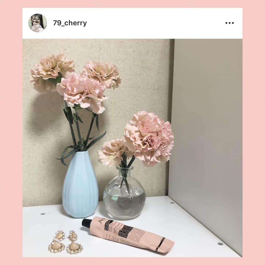 bis_web bis [ビス] さんのインスタグラム写真 - (bis_web bis [ビス] Instagram)「﻿ ﻿ June 2 , Sunday﻿ ﻿ ﻿ 🌷﻿ ﻿ ﻿ 過ごしやすいこの季節に﻿ きれいなお花を写真におさめて❤️﻿ ﻿ お部屋に飾っても﻿ お花畑に足を運んでもうっとりするようなお花がたくさん。﻿ ﻿ あじさいやひまわりのシーズンに突入する前に﻿ バラ園にも足を運んでみては？💕﻿ ﻿ きれいなお花を見つけたら﻿ @bis_web にタグ付けして投稿してね！﻿アカウントで紹介されるかも🌷 ﻿ ﻿ ﻿ #flower #花 #お花 #お花畑 #バラ #rose #チューリップ #tulip #花束 #お花屋さん #バラ園 #季節の花 #花のある暮らし #花のある生活 #diligenceparlour #表参道 #🌷 #💐 #🌹 #🌻 #flowers #japan #bis_web」6月2日 21時24分 - bis_web