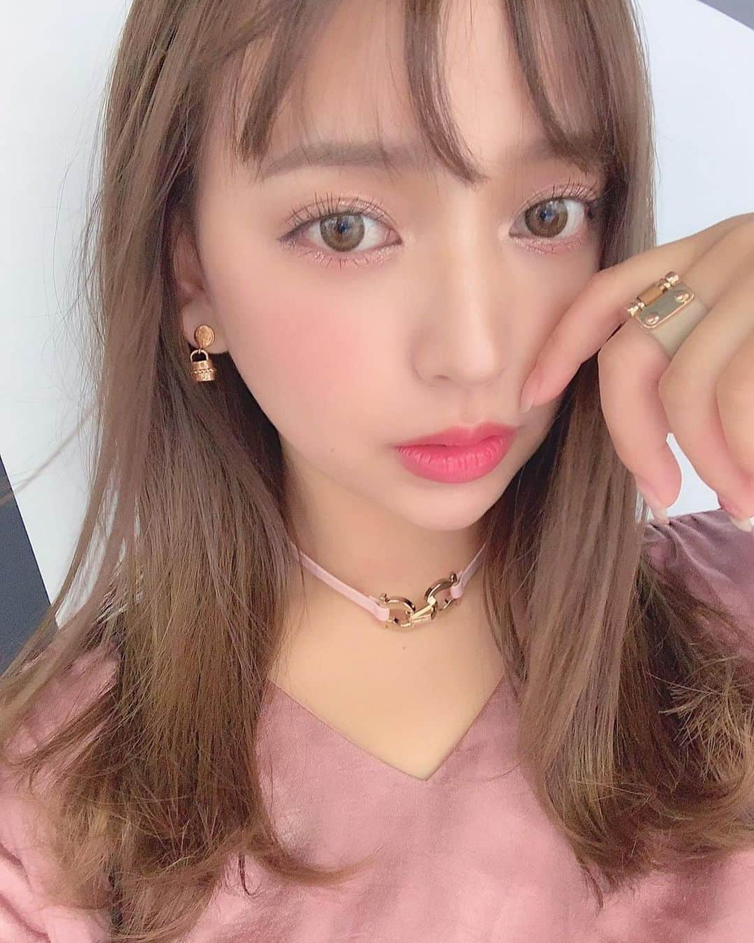 平尾優美花（ゆみちぃ）さんのインスタグラム写真 - (平尾優美花（ゆみちぃ）Instagram)「🥺🌸💕🎶 #ぴんくのひ」6月2日 21時25分 - hirao_yumika