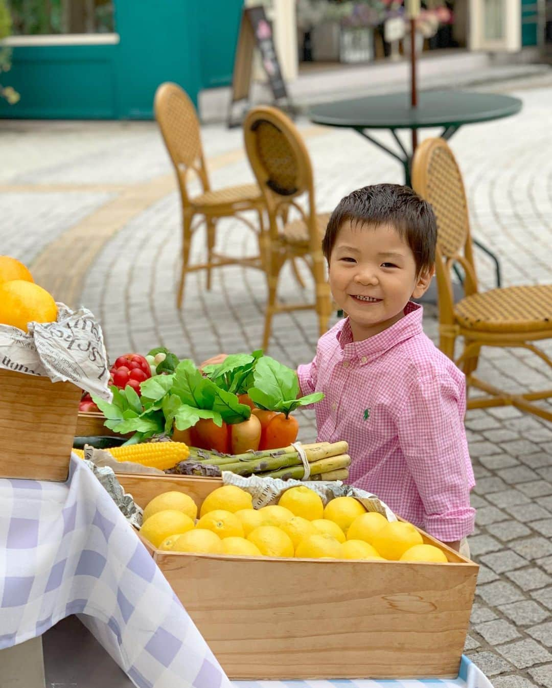 埼玉エステ＊インディバ＊戸田公園＊戸田市＊痩身＊冷え改善さんのインスタグラム写真 - (埼玉エステ＊インディバ＊戸田公園＊戸田市＊痩身＊冷え改善Instagram)「6月5日は8回目の結婚記念日💍  少しフライングで、家族でお祝いしました。  穏やかだけどストイックな夫と  ひょうきんで、我が道を突き進むタイプの息子。  家族の理解と協力あって 好きな仕事・自己実現をさせてもらってます。  家庭が円満でこそうまくいくサロン運営。  家族に感謝。いつもありがとう。  #結婚記念日 #結婚8周年 #末広がり #家族に感謝 #家族愛 #家族day #戸田市 #戸田公園 #戸田公園エステ #インディバサロン #ベルーヌ #冷え改善 #体質改善 #痩身が得意」6月2日 22時04分 - bell_nu.toda