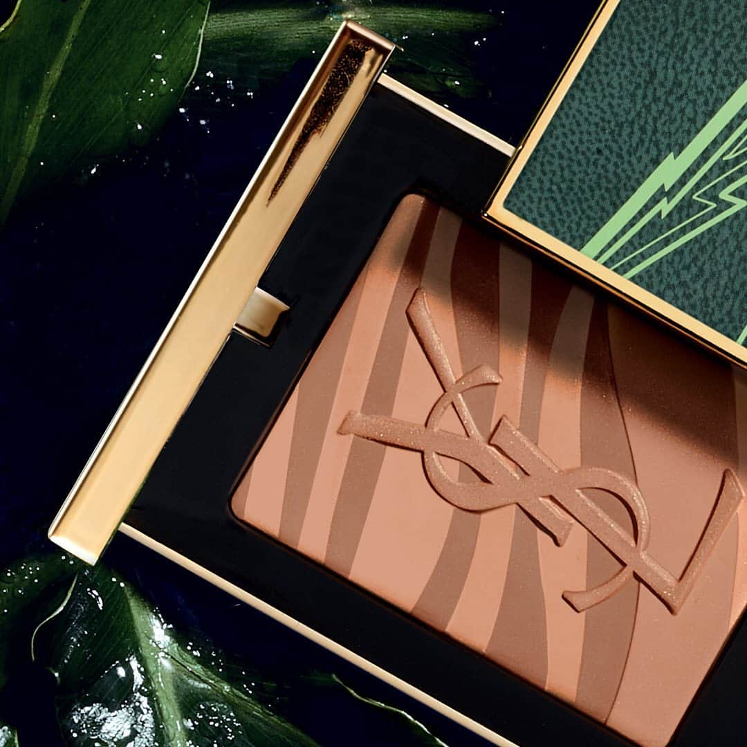 Yves Saint Laurent Beautyさんのインスタグラム写真 - (Yves Saint Laurent BeautyInstagram)「“The beauty of this particular bronzer is that it’s so sheer. It suits all skin tones from very pale to very dark.” Tom Pecheux, Global Beauty Director for YSL Beauty FACE PALETTE LUXURIANT HAVEN #yslbeauty #summerlook #luxurianthaven」6月2日 23時07分 - yslbeauty