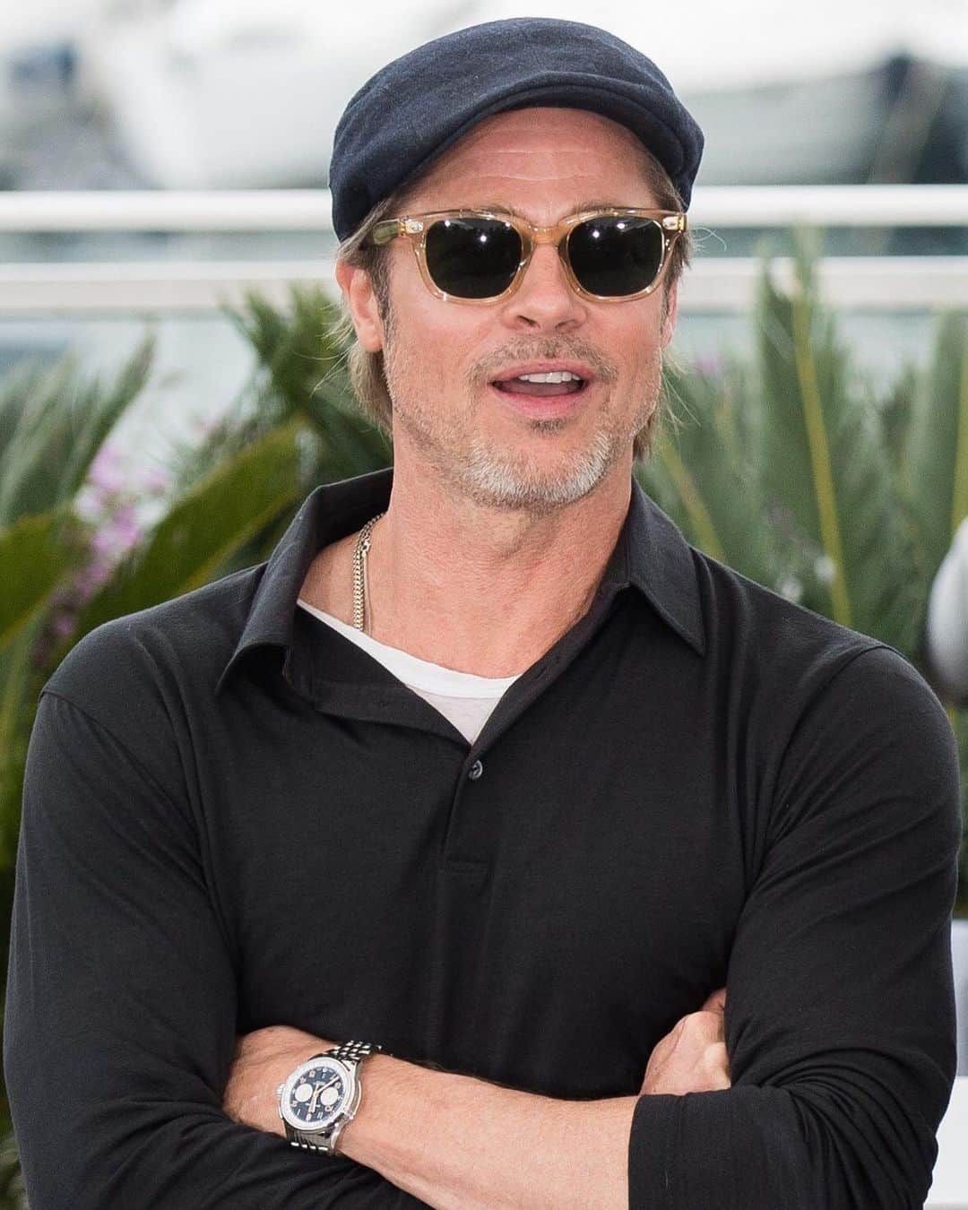 GQさんのインスタグラム写真 - (GQInstagram)「Get a load of Brad Pitt’s humble $8,800 timepiece: a Breitling Premier B01 Chronograph 42 Norton Edition. See the rarest, wildest, and most covetable watches spotted on celebrities this week at the link in bio.」6月3日 0時21分 - gq