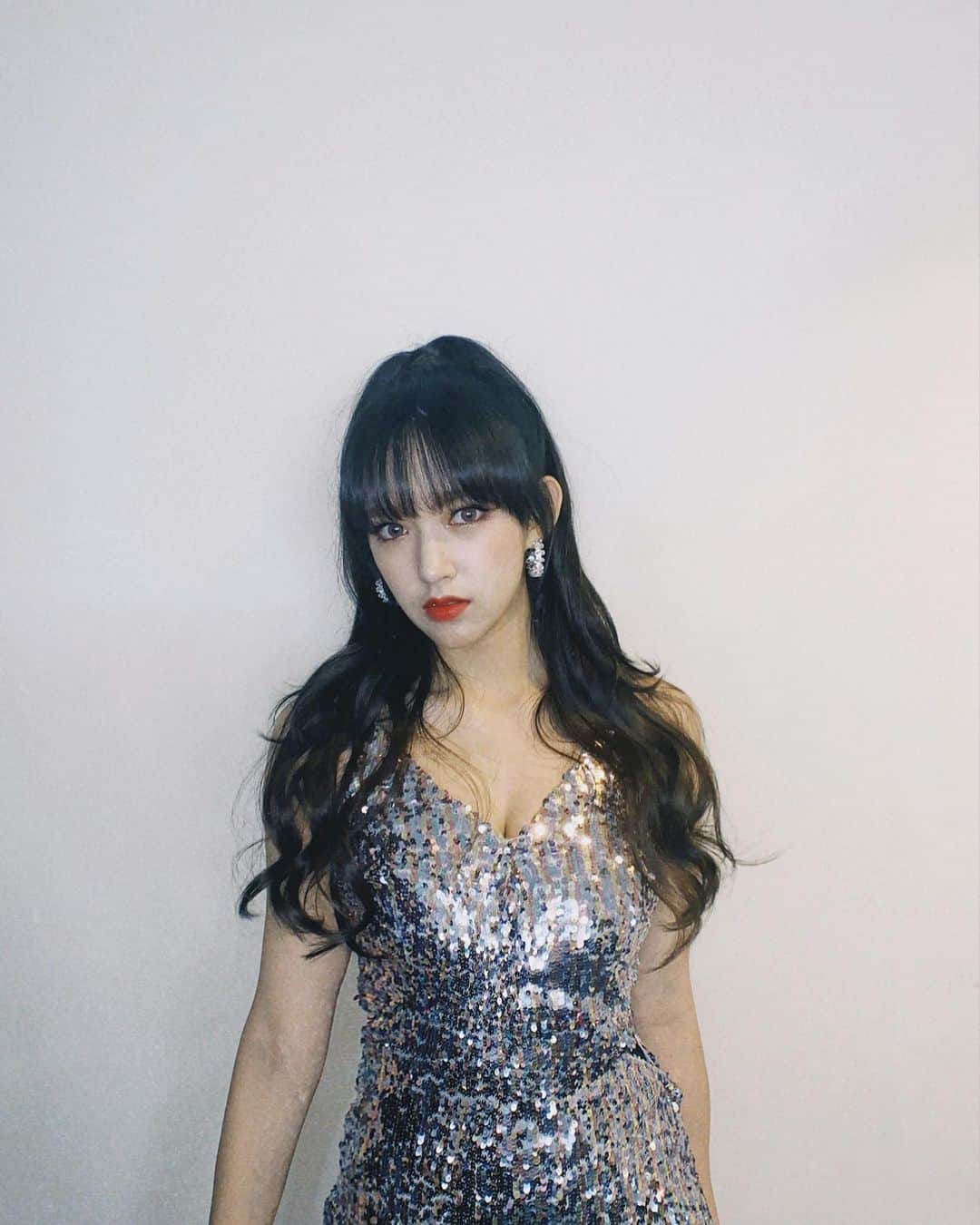 ソンソのインスタグラム：「bling bling✨✨✨」