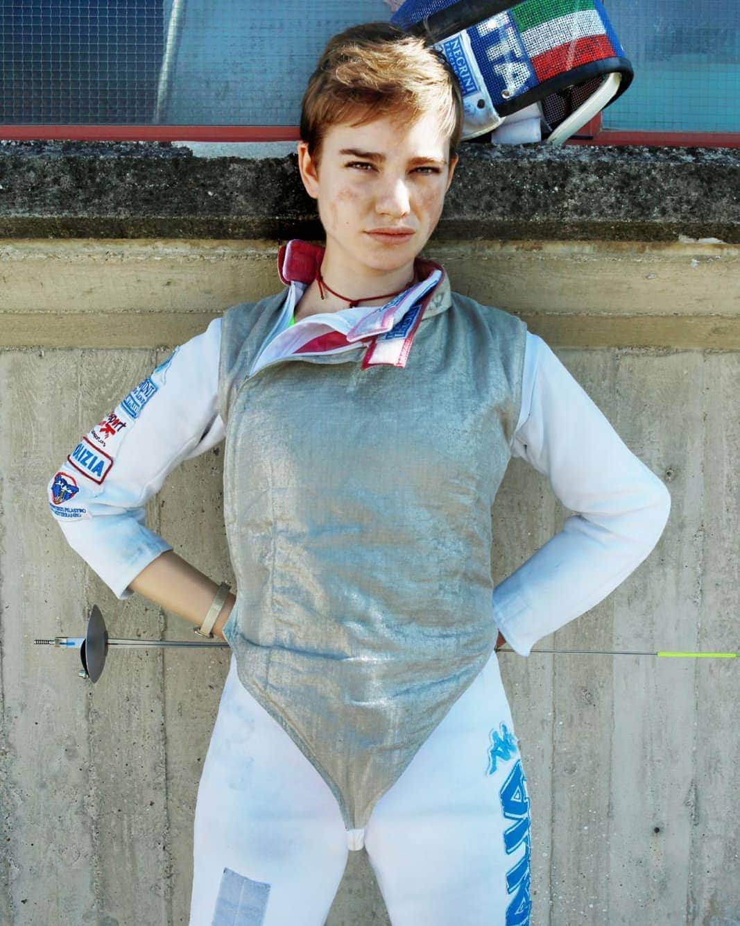 ベアトリーチェ・ヴィオのインスタグラム：「L'inno che risuona sul podio è il mio sogno da bambina che si realizza: vincere per il mio paese e con la mia scherma. 🇮🇹🤺 Oggi si festeggiano lo sport e l'Italianità, due valori che sento veramente parte di me. . . #FestaDellaRepubblicaItaliana #2Giugno #GiornataNazionaleDelloSport #federscherma #scherma」