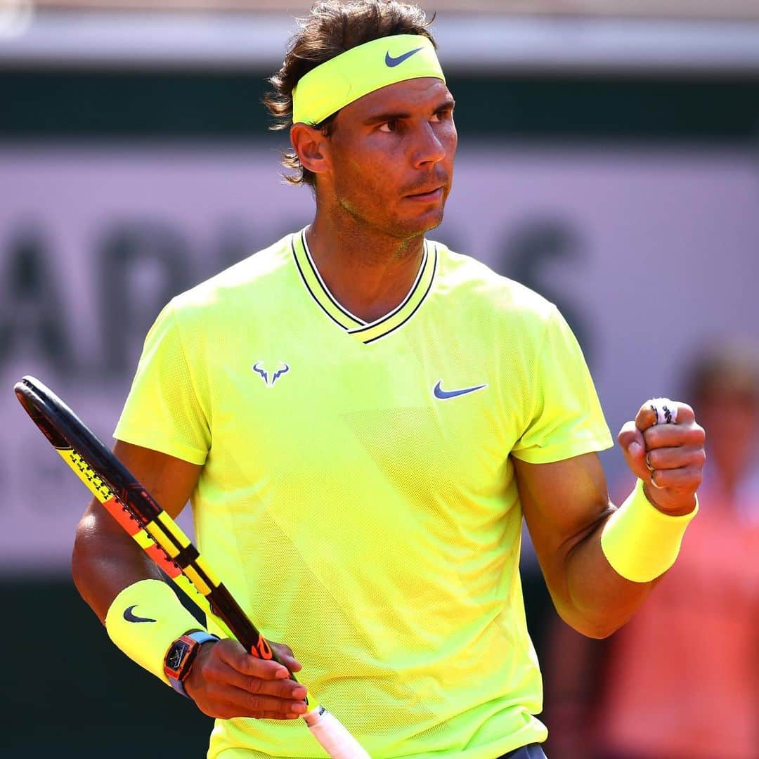 ATP World Tourさんのインスタグラム写真 - (ATP World TourInstagram)「When someone says Rafa and @rolandgarros, what do you think of?  The 11-time champ moves past Londero 6-2 6-3 6-3 💪」6月3日 1時01分 - atptour