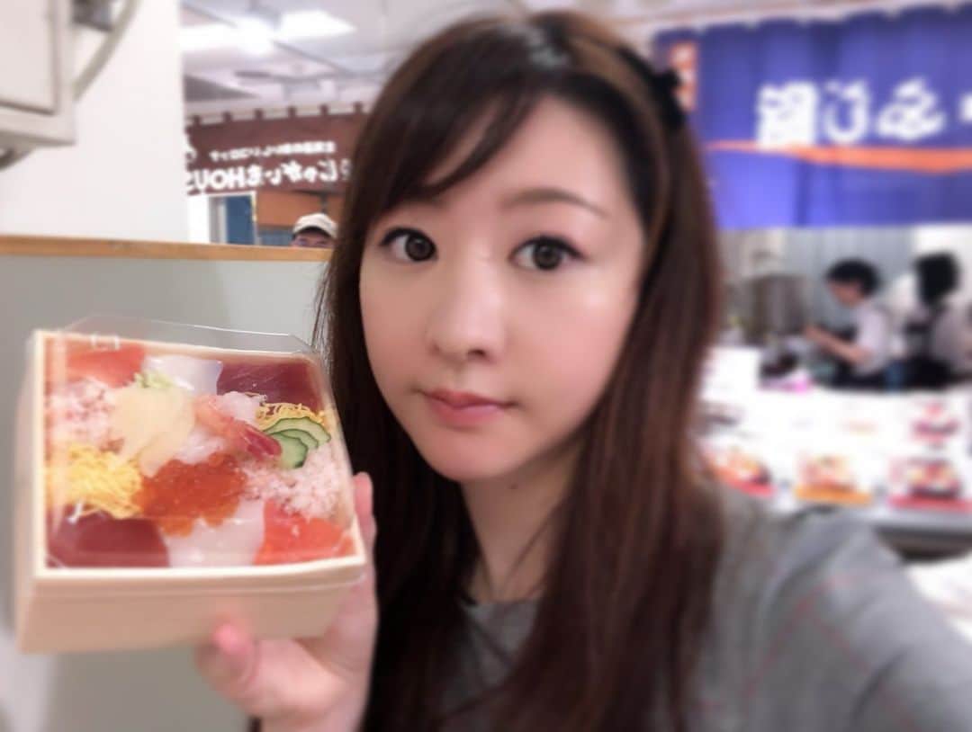 歩りえこさんのインスタグラム写真 - (歩りえこInstagram)「#北海道物産展﻿ #北海道﻿ #物産展﻿ #渋谷﻿ #東急﻿」6月3日 0時58分 - riekoayumi