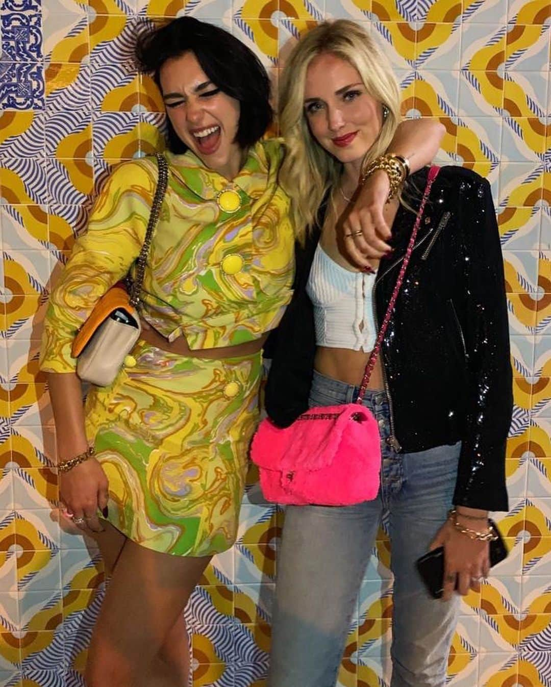 キアラ・フェラーニさんのインスタグラム写真 - (キアラ・フェラーニInstagram)「Another wonderful night with my angel @dualipa 👼🏼」6月3日 1時00分 - chiaraferragni