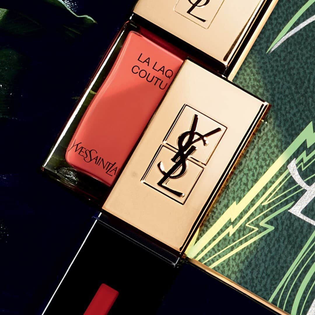 Yves Saint Laurent Beautyさんのインスタグラム写真 - (Yves Saint Laurent BeautyInstagram)「Raise the heat and give the tropics a run for their money…. ROUGE PUR COUTURE VERNIS À LÈVRES in N°54 ROUGE ALLEGORIE LA LAQUE COUTURE in N°115 ORANGE TRANSE #yslbeauty #summerlook #luxurianthaven」6月3日 1時05分 - yslbeauty