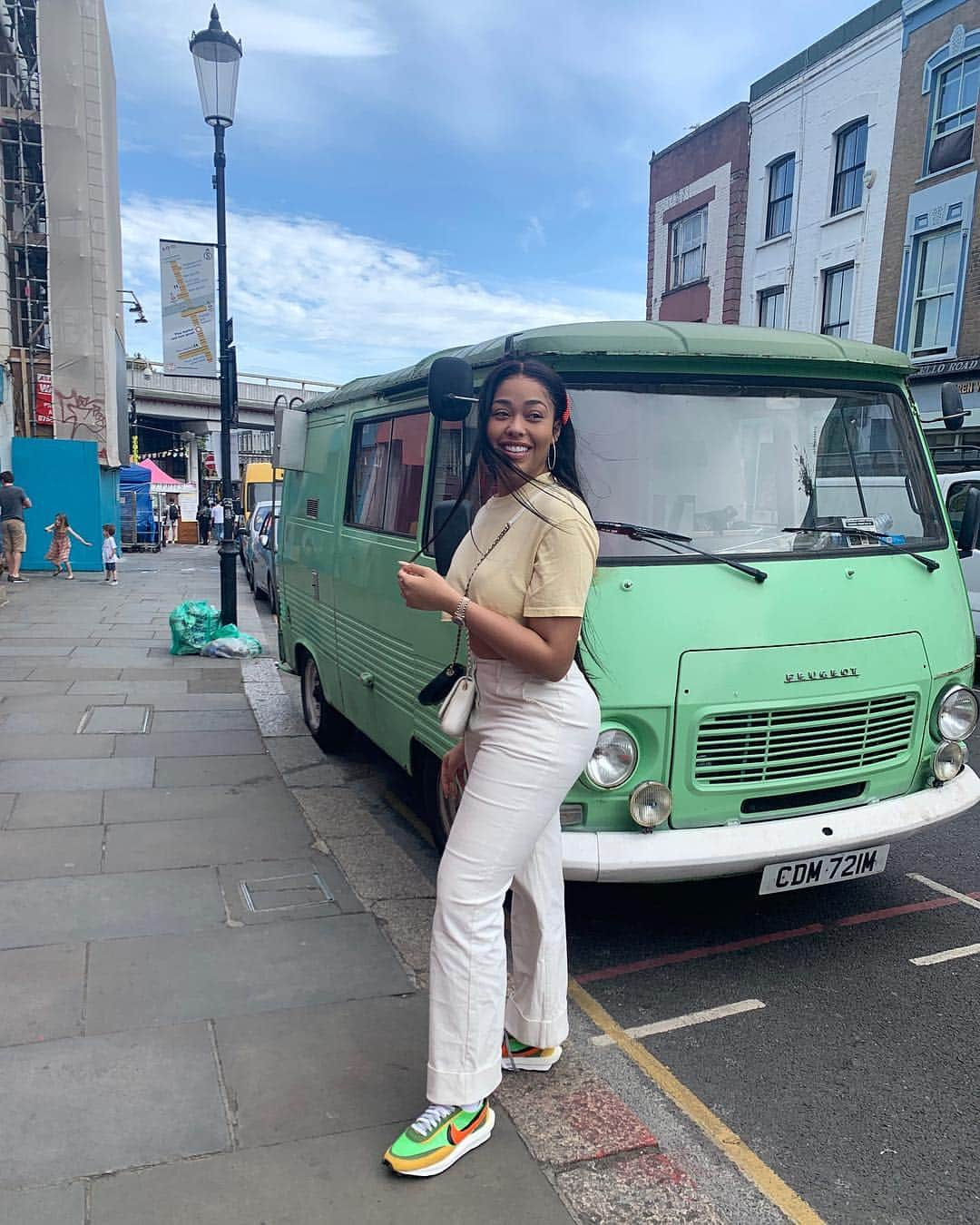 ジョーディン・ウッズさんのインスタグラム写真 - (ジョーディン・ウッズInstagram)「A beautiful Sunday on Portobello 🤩」6月3日 1時09分 - jordynwoods