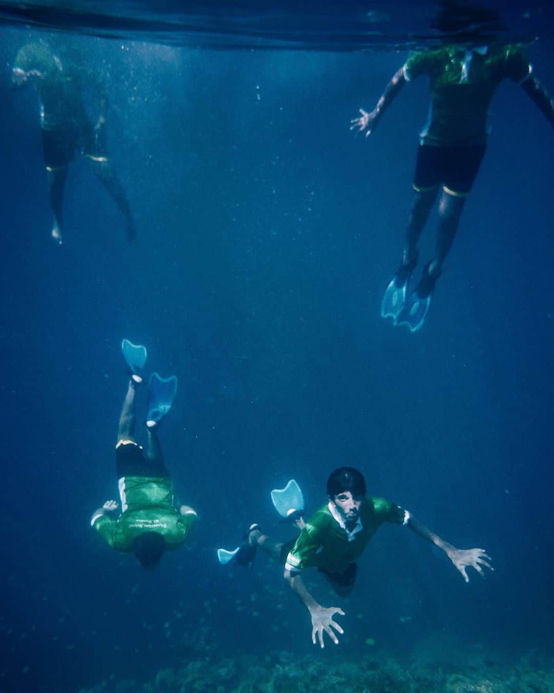 adidas Runningさんのインスタグラム写真 - (adidas RunningInstagram)「Ambassadors for change at Parley Ocean School taking a deep dive against marine plastic pollution. For every km run during #RunForTheOceans, $1 will be contributed to Parley (capped at $1.5 million). ​ .​ #Running #adidasRunning #adidasParley @parley.tv」6月3日 1時33分 - adidasrunning