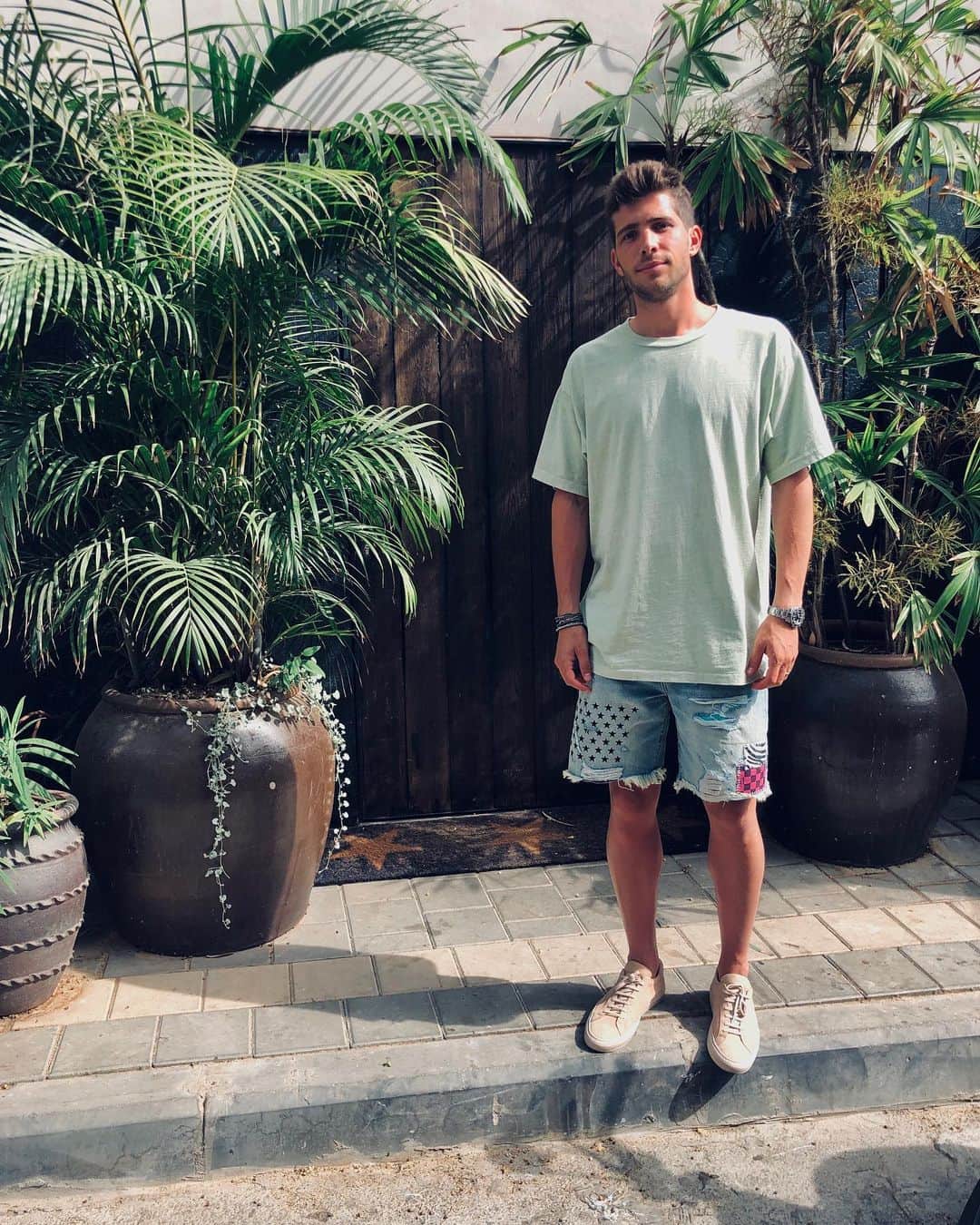 セルジ・ロベルトのインスタグラム：「🌴」