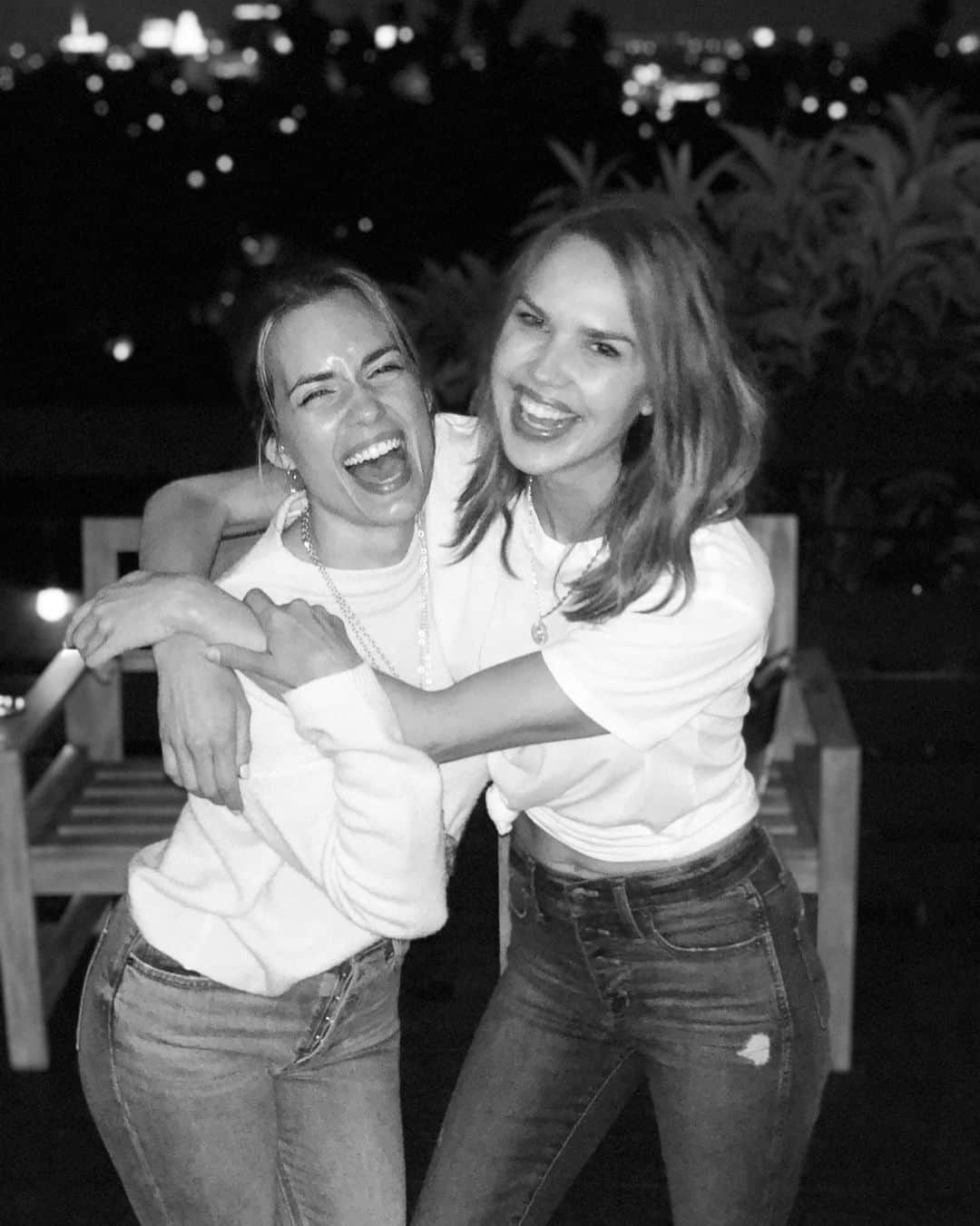 トーレイ・デヴィートのインスタグラム：「Last night I got to celebrate life, love, friendship, her pilot pick up and my early birthday with this girl right here. I couldn’t be more grateful for the amazing friends that I have in my life. ❤️ #Torielle」