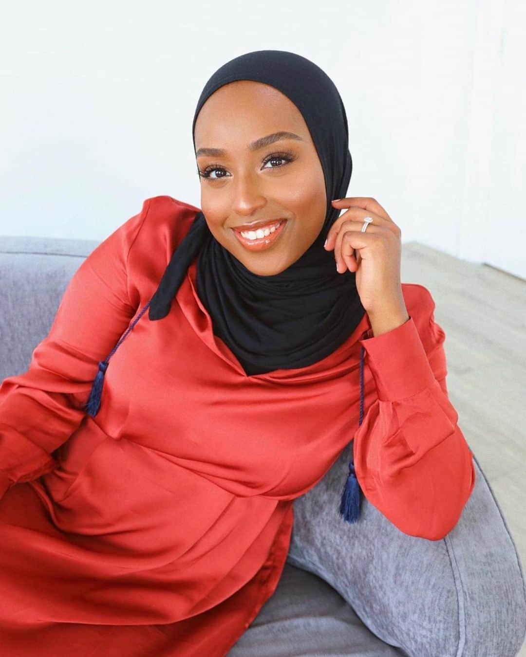 YouTubeさんのインスタグラム写真 - (YouTubeInstagram)「That flawless birthday glow! @ayshaharun is a Canadian creator who is redefining what it means to be beautiful ✨」6月3日 4時19分 - youtube