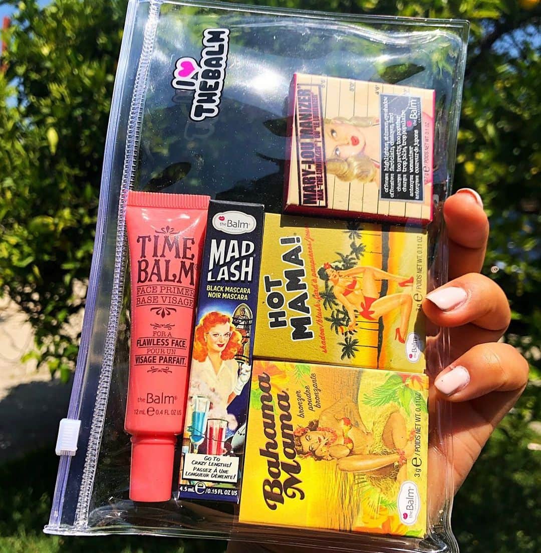 the Balmさんのインスタグラム写真 - (the BalmInstagram)「Glow wherever you go with our #TravelSizeClassics! 🌴 #theBalm」6月3日 5時45分 - thebalm
