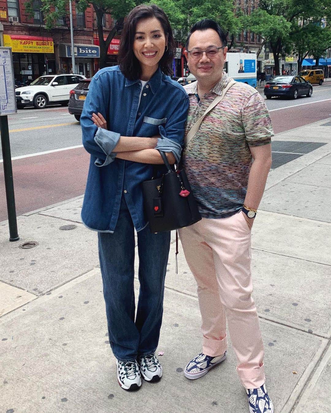 リウ・ウェンのインスタグラム：「So great to catch up with you today @kullawit! 📸by @nichapat」