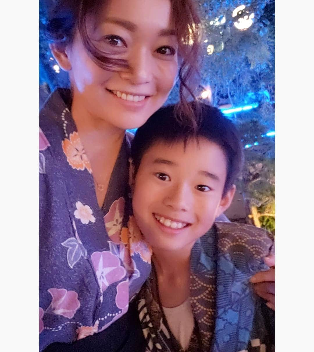 佐藤純さんのインスタグラム写真 - (佐藤純Instagram)「お友達と大江戸温泉へ♨️ 楽しかったな～👘❤️👘❤🍺 今年は浴衣着てどこか行きたいな～😊💕 #大江戸温泉物語 #浴衣 #温泉 #大好き #親子 #兄妹 #足湯 #ママ#ママモデル#モデル #mama #mamamodel #model」6月3日 9時35分 - junsatoidea