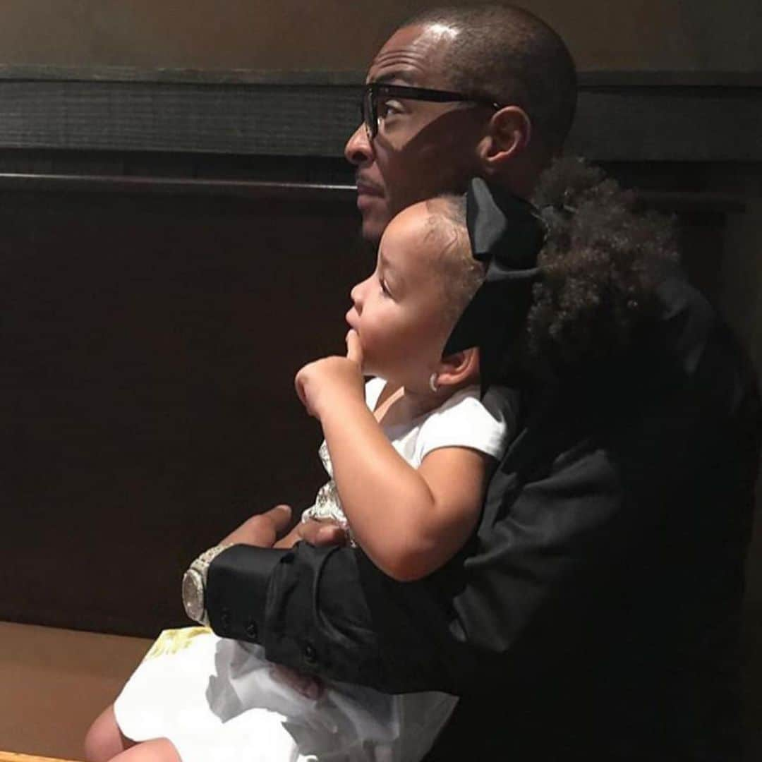 T.I.さんのインスタグラム写真 - (T.I.Instagram)「Watching the game with my lil patna scooter poots 🥰😇🤩😍」6月3日 9時50分 - tip