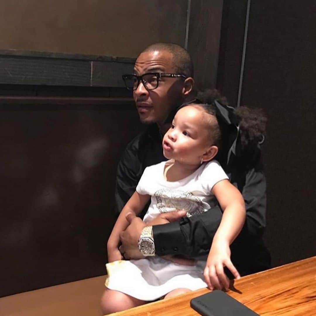 T.I.さんのインスタグラム写真 - (T.I.Instagram)「Watching the game with my lil patna scooter poots 🥰😇🤩😍」6月3日 9時50分 - tip